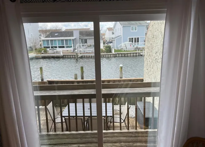 Ocean City, Md Waterfront Aparthotel